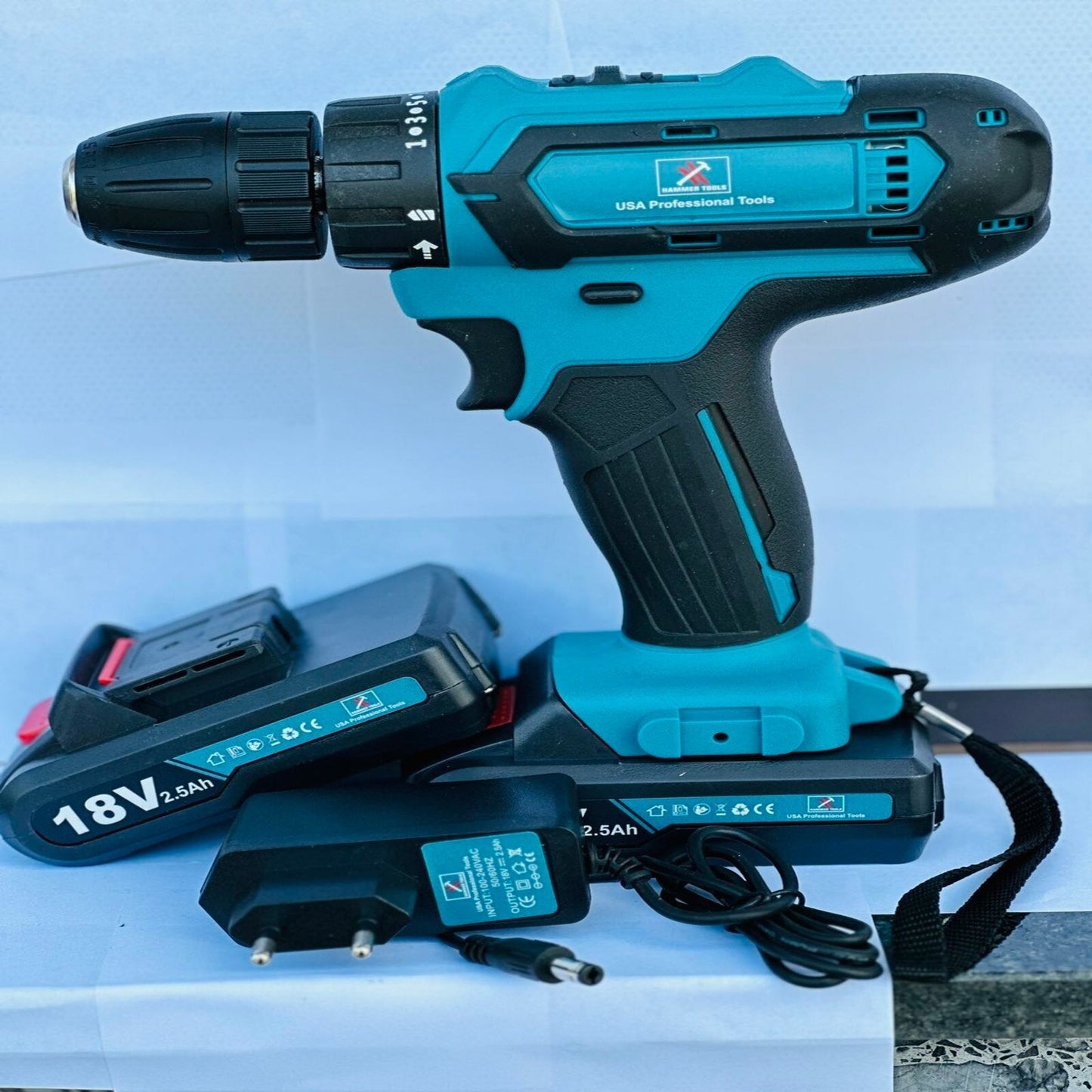 AKU BUŠILICA HAMMER TOOLS 18V SA 2 BATERIJE
